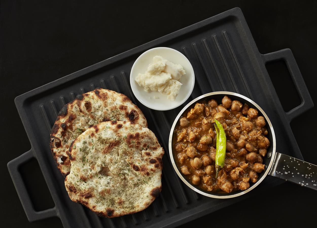 Hotel Taj Swarna, Amritsar Exteriér fotografie Chole bhature
