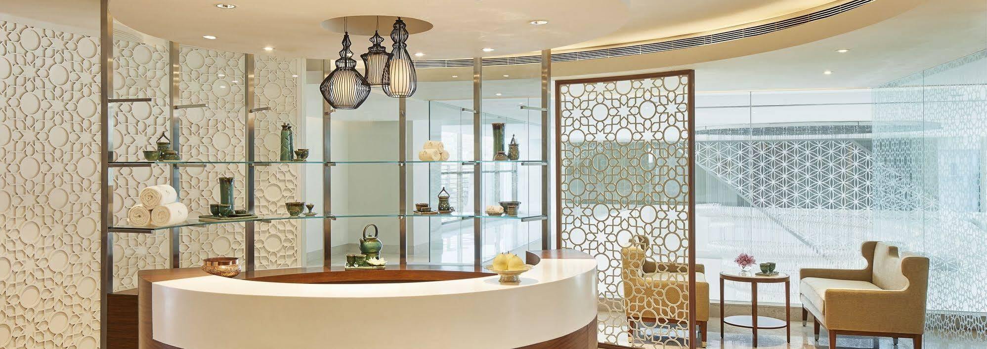 Hotel Taj Swarna, Amritsar Exteriér fotografie The spa at The Oberoi, Mumbai